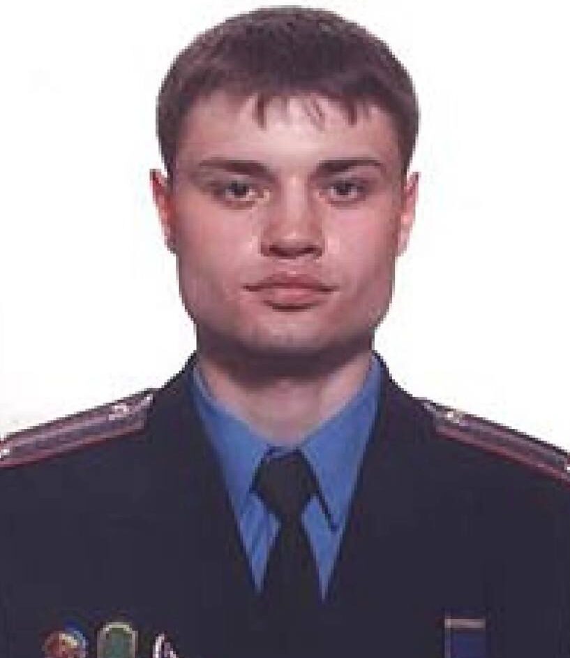 Тетяна Кирієнко, керівник податкової служби, призначила виконувачем обов’язків голови податкової у Хмельницькій області Дмитра Біду, чиїм братом є особа, яка перебуває у міжнародному розшуку.